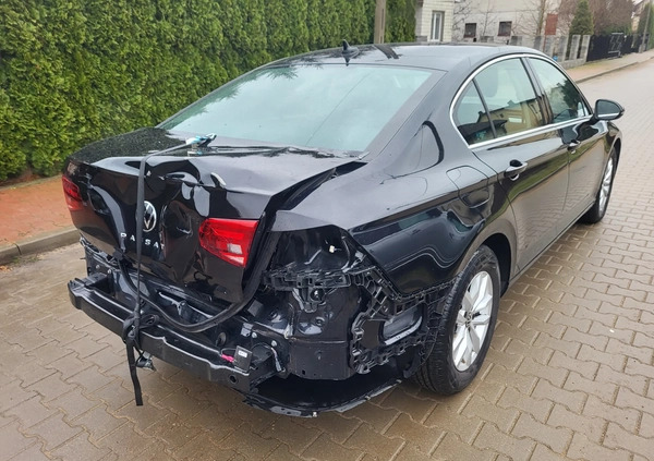 Volkswagen Passat cena 81500 przebieg: 37900, rok produkcji 2022 z Warszawa małe 667